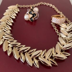 Vintage Gold Jewelry Set